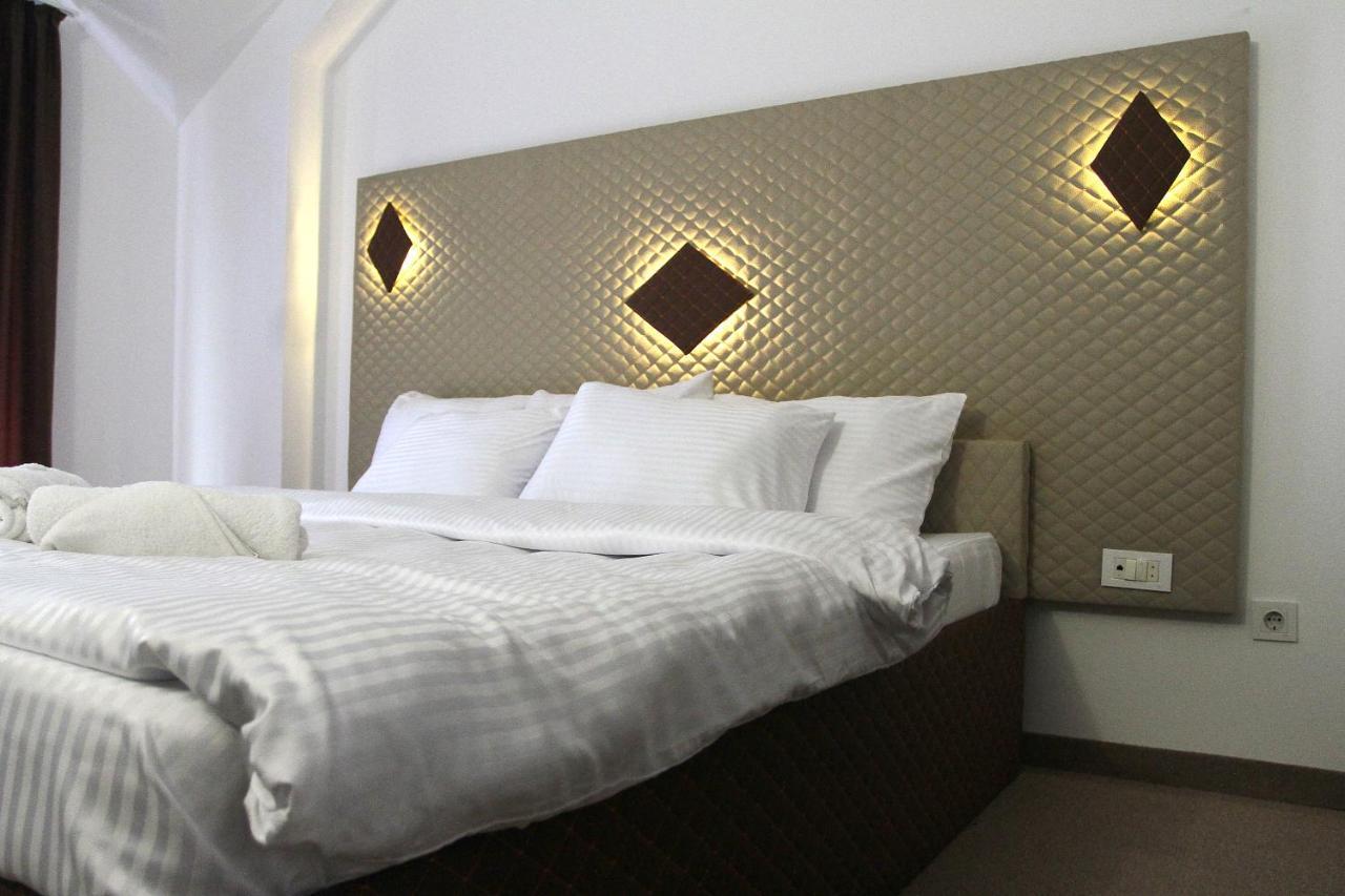 Hotel Andalus Skopje Exteriér fotografie